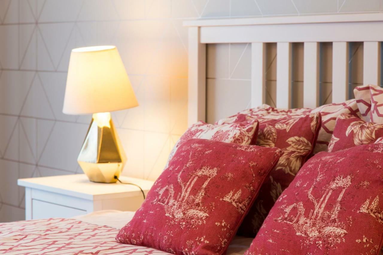 Charming 2-Bedroom Apartment In The City Centre Lisboa Exterior foto